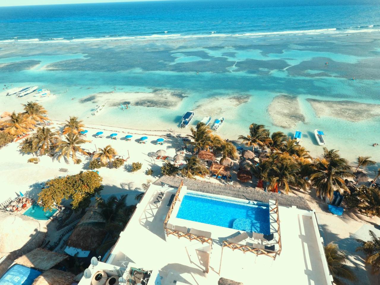 Hotel Blue Reef Frente Al Mar マアウアル エクステリア 写真