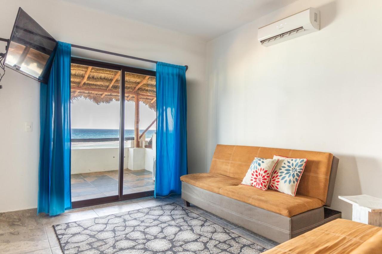 Hotel Blue Reef Frente Al Mar マアウアル エクステリア 写真