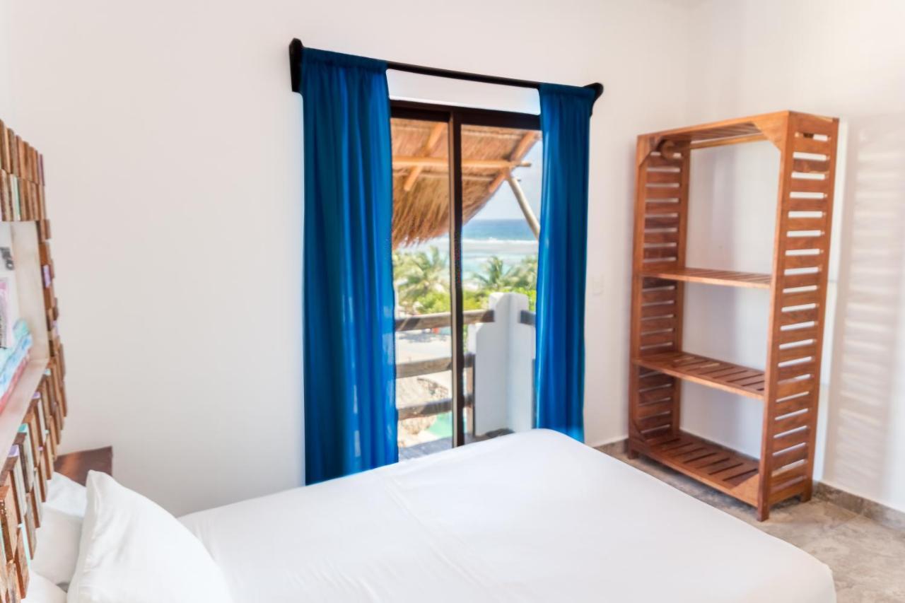 Hotel Blue Reef Frente Al Mar マアウアル エクステリア 写真
